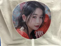 ME:I ME:ICONIC MOMONA BIGうちわ