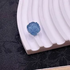 天然美品★【ブルーグリーンアクアマリン】★手彫り牡丹 天然石B 貫通穴 1粒 約12.4*6.9mm ZB1611