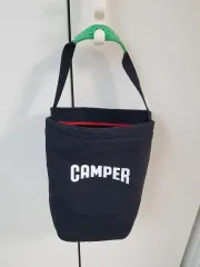 新品 キャンピングカー ブラック ショルダー バッグ ウォーターボトルまたは お弁当を詰めて いいと思います