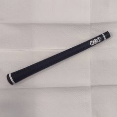 NO1 グリップ 50SS シリーズ ホワイト WHITE 太め 硬め エラストマー 樹脂 GRIP 飛距離 方向性 撥水 プロ アマチュア ゴルフ GOLF ソフト ソリッド ドライバー アイアン ウェッジ フェアウェイウッド ユーティリティー