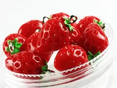 チャーム　フルーツ　イチゴ　10個　苺　いちご　アクセサリーパーツ　AP0233