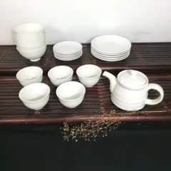 美濃焼　マイルドクリーム　ポット　湯呑　茶碗　3.5寸皿　 5寸皿セット　新品未使用