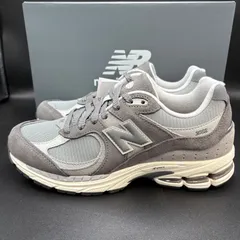 2025年最新】NEW BALANCE 2002r 