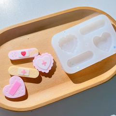 シリコンモールド　デコパーツ　絆創膏　ハート　ナース　デコレーション　トレカ
