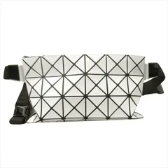 【入手困難】BAOBAO ISSEY MIYAKE ボディバッグ ウエストポーチ ISSEY MIYAKE（ボディバッグ/ウエストポーチ）のフリマアイテム一覧