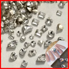 【迅速発送】50個セット ネイルパーツ ストーン 30個 2種類 ネイルストーン ハート+20個 9種類 ネイルパーツ ネイル ガラスストーン ホワイト 透明 ハートストーン ネイルパーツ ハート 輝くそして透明な ネイルクリスタル 大きい ラインストーン ネ