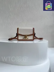【今日WTO】CELINE セリーヌ TRIOMPHE 紡織カンヴァス × 小牛皮 ショルダーバッグ 国内送料無料！お得な価格で在庫あり！-WTO輸入1-LL83