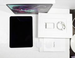 【HY】【中古】【美品】Apple アップル iPad Pro 11インチ Liquid Retinaディスプレイ Wi-Fi 256GB MTXQ2J/A スペースグレイ[送料無料(一部地域を除く)]HY002