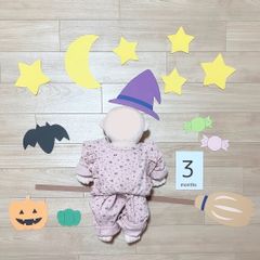 月齢フォト　寝相アート　赤ちゃん　10月　ハロウィン　保育教材