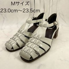 【新品 訳あり】イング　Tストラップグルカシューズ　Mサイズ　アイボリー