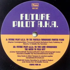 英12” Future Pilot A.k.a, Pastels, Two Lone Swordsmen Hurricane Fighter Plane / The Gates To Film City SER507 DOMINO /00250