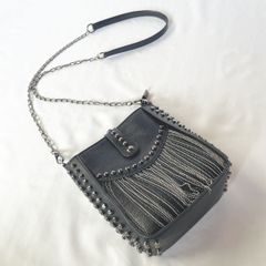 ✱本革★リベット チェーン クロスボディバッグ