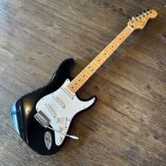 Fender Japan ST57-110 1993-94年製 - メルカリ