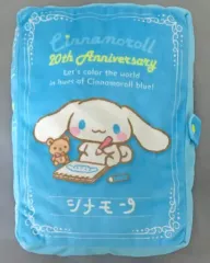 【中古】クッション・抱き枕・本体 シナモン ドローイングシナモンメモリアルブッククッション 「シナモロール」