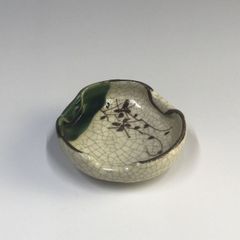 瀬戸織部 つたの葉 豆皿 織部焼