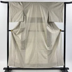 がめちゃん 大島紬 屋久杉染 絵羽 訪問着 紋なし ガード加工 証紙 大島紬 屋久杉染 絵羽 訪問着 紋なし ガード加工 証紙