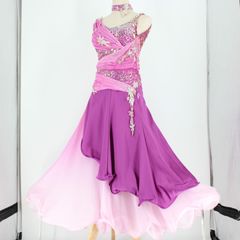 新品★ラテンドレス★リズム★蝶々★社交ダンス★ピンク★競技 新品☆ラテンドレス☆リズム☆立体蝶々モチーフ☆社交ダンス☆ピンク