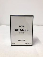 ⭐︎CHANEL  N°19 香水⭐︎
