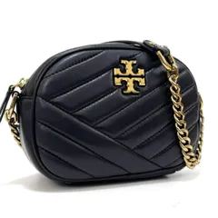 トリーバーチ キラ シェブロン スモール カメラバッグ ショルダーバッグ 肩掛け鞄 斜め掛け ブラック 黒 black ゴールド gold レザー 本革 チェーン キルティング KIRA CHEVRON SMALL CAMERA BAG TORY BURCH