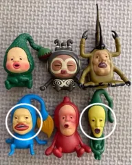 こびとづかん おすわりマスコット 3 こびとずかん　こびと図鑑 マモリコモリ　イノリオキモノ　カブトヨソオイ　H型　オオヒレカワコビト　ノミビョウタン　クサマダラオオコビト　ガチャガチャ　ガチャ　ガシャポン　フィギュア