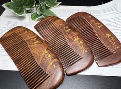 専用❣️沈香木櫛   オシャレ可愛い　身だしなみ リラックス効果　安眠効果　厄除け 沈香木櫛 オシャレ 可愛い 身だしなみ リラックス効果 安眠効果