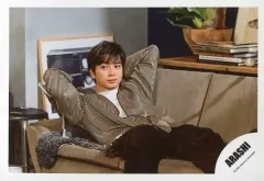 【中古】生写真(ジャニーズ) 嵐/松本潤/横型・膝上/「This is 嵐 LIVE 2020.12.31」グッズオフショット/公式生写真