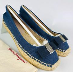 新品未使用★Salvatore Ferragamo・サルヴァトーレ フェラガモ レディース キャンバスレザー切替し アイコンロゴ刻印リボン付き エスパドリーユ フラットシューズ（25㎝相当）