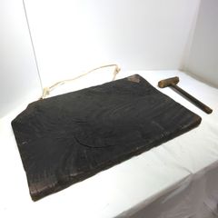 アンテーク　板木（ばんぎ） 木槌付き 木製 仏具 時鐘 古道具 ディスプレイ 無地看板 A389