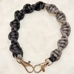 パラコード スマホストラップ 携帯ストラップ カメラストラップ ハンドメイド フェス アウトドア ブラック×グレー