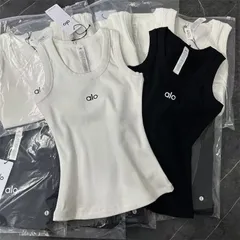 最高の品質 2025年最新】alo yoga メルカリ - タンクトップの人気アイテム トップス