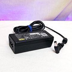 〔NEC〕ACアダプター 19V--2.64A