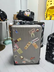 RIMOWA - リモワ 『ULTRALIGHT』ALコンパクト・カメラケース （縦型）【激レア】 リモワ 『ULTRALIGHT』ALコンパクト・カメラケース （縦型）【激