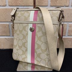 48 COACH コーチ ミニショルダーバッグ シグネチャー ベージュ