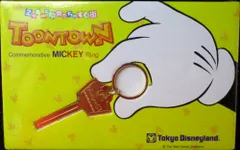 ディズニー　トゥーンタウン記念パスポート&キーリング　３セットバラ売り不可 トゥーンタウン オープン記念パスポート