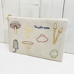 深型ポーチ【きのこNo2】　刺し子・綿麻・コットン