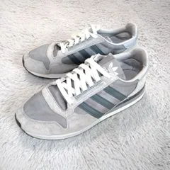 最終価格！　新品・未着用！　ａｄｉｄａｓ　スニーカー　ＷＴ✕ＢＥＧ　２２．５ｃｍ 最終価格！ 新品・未着用！ adidas スニーカー WT