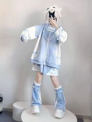 地雷系 水色界隈 パステルジップパーカー ゆめかわ量産型 天使界隈ファッション 病みかわコーデ セーラー風トップス　ゆるかわ　サブカル　ファッション　パーカー　渋谷　原宿　個性的　水色　大きめ　ゆったり　ゆめかわ地雷　病みかわいいビッグパーカー＆脚絆風パンツ