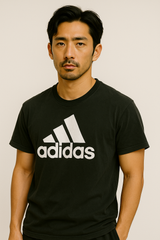Tシャツ　アディダス　adidas　ブラック　Mサイズ　※Used