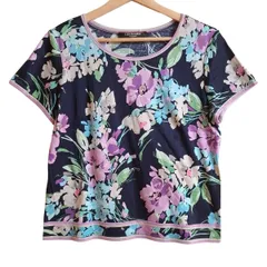 レオナール［Tシャツ］半袖　カットソー　トリム　花柄　ペイズリー　サイズ42 レオナール［Tシャツ］半袖 カットソー トリム 花柄 ペイズリー