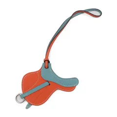 HERMES チャーム パドック フロット 勲章 ブルー グリーン 激レア】HERMES チャーム パドック フロット 勲章 ブルー