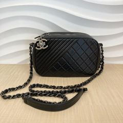【中古】 CHANEL （シャネル） ｺｺﾎﾞｰｲ ﾁｪｰﾝｼｮﾙﾀﾞｰﾊﾞｯｸﾞ バッグ ショルダー/メッセンジャーバッグ lambskin ラムスキン Black ﾌﾞﾗｯｸ 20番台