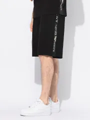 EMPORIO ARMANI (エンポリオアルマーニ) サイドジップ ロゴプリント ショートパンツのサムネイル