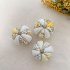 リバティ木目込み手毬❀　5cm木目込み手毬3個セット 　〜七五三　お食い初め　撮影小物〜