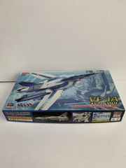 【新品未開封】1/72 VF-1A バルキリー 生産5000機記念塗装機 65788