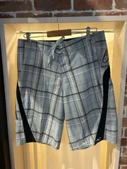 O'NEIL オニール スイムパンツ 水着 ハーフパンツ ショートパンツ 水色系 ブラック チェック サイズ34 A-750のサムネイル
