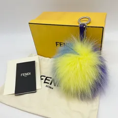 FENDI フェンディ キーホルダー ポンポンチャーム ファー ゴールド金具 FENDI フェンディ バッグチャーム キーホルダー - フォックス