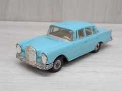 大盛屋 メルセデス ベンツ 220SE Mercedes Benz ミニカー | Mercari