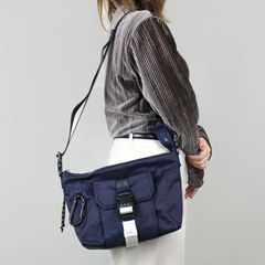新品商品】IL BISONTE(イルビゾンテ) BCR170 PVX001 ポシェット