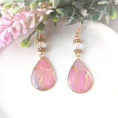 No.737 　レジン　アルコールインクアート　ピンク系　しずく形　ピアス　イヤリング　ハンドメイド