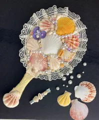 海の舞」Bタイプ貝殻の手鏡-可愛い貝殻のヘアクリップ付き